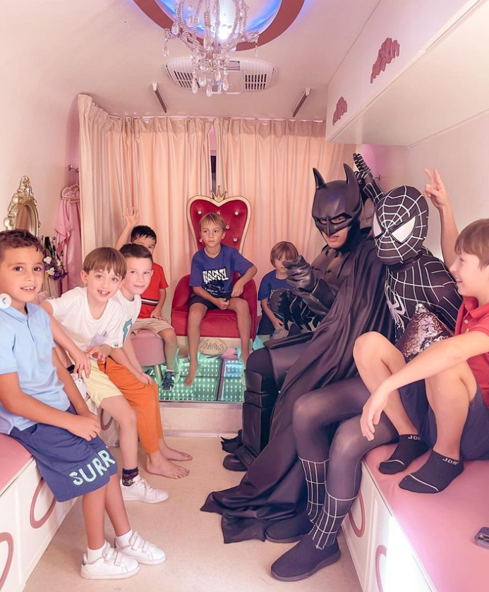 The Superheroes Closet - Glam Party Bus Birthday Package