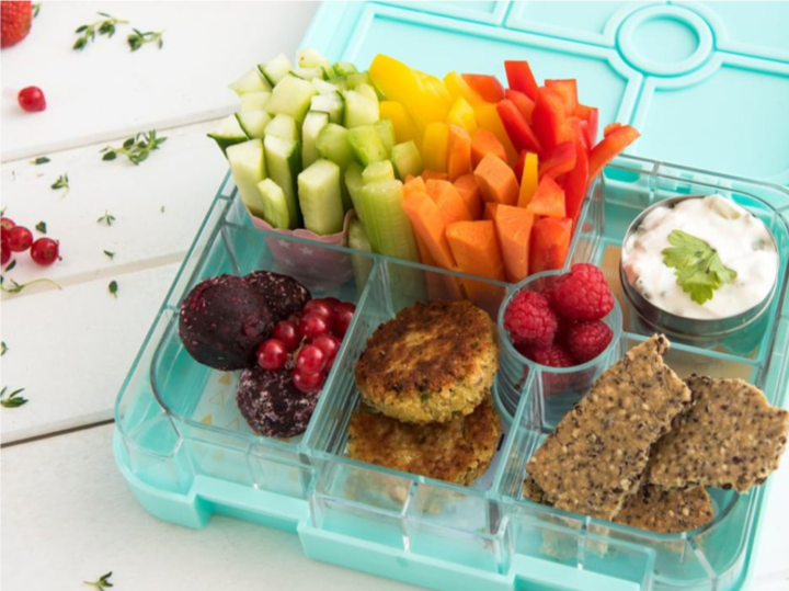How can you make a healthy lunch box for your kids?