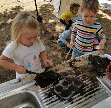 Busy Bees Nature Play