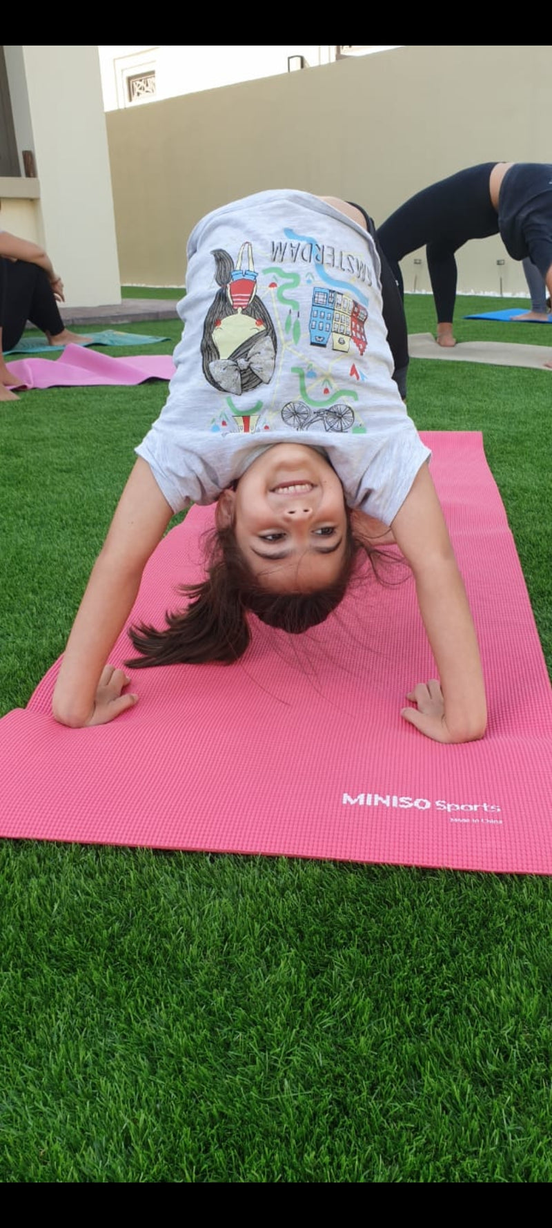 Kids Yoga Classes with Ozgul